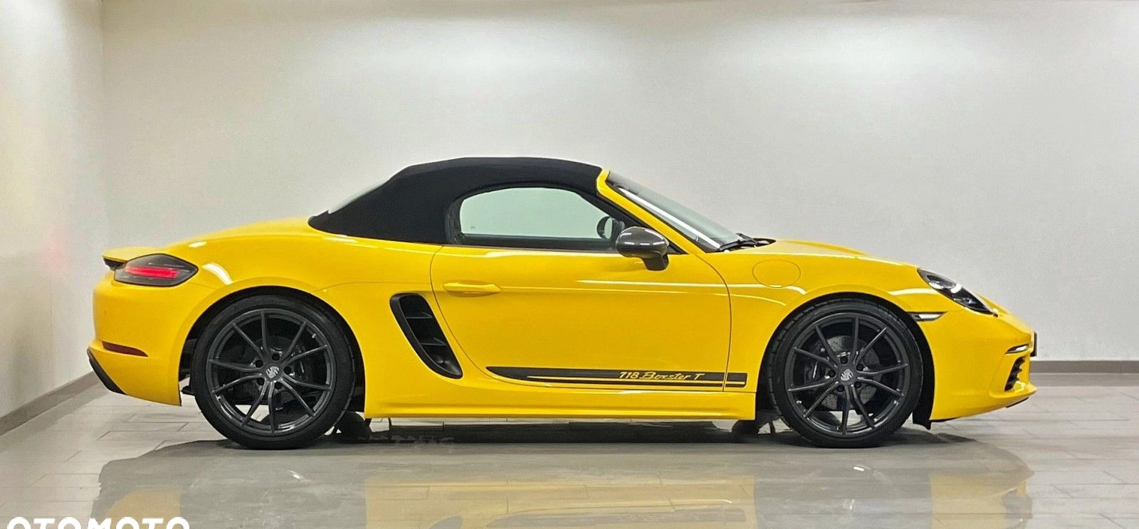 Porsche 718 Boxster cena 399000 przebieg: 4332, rok produkcji 2023 z Dąbrowa Tarnowska małe 781
